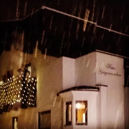 Haus Geigenmacher ホップフガルテン・イム・ブリクセンタール