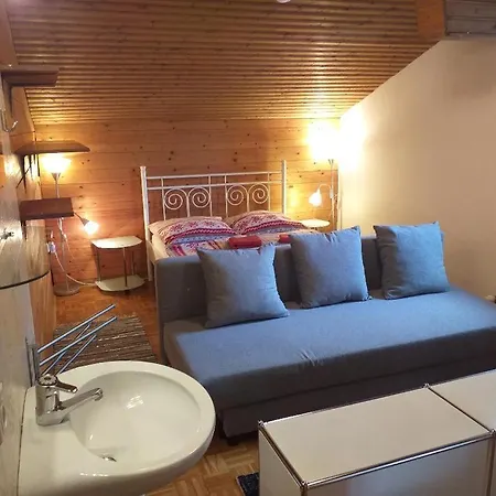 Haus Geigenmacher Проживание в семье