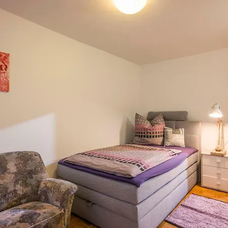 Проживание в семье Haus Geigenmacher *